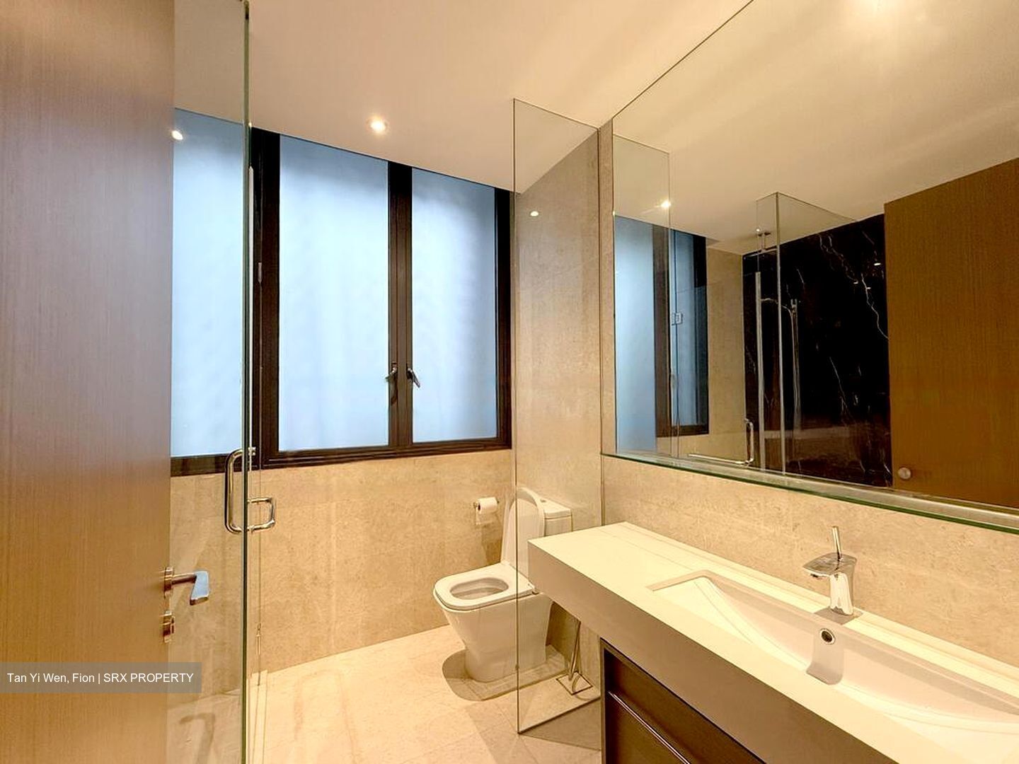 Alana (D28), Terrace #473438011